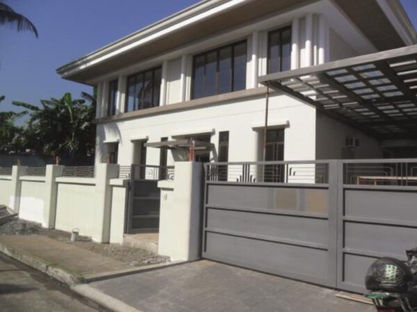 Residential Exterior And Interior Painting