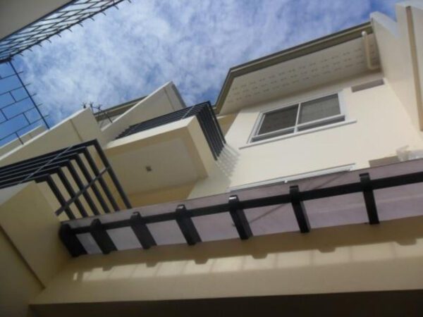 Residential Exterior And Interior Painting - Image 4